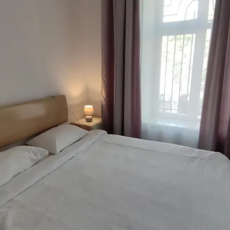 Apartment комфортная в центре, недалеко от моря *