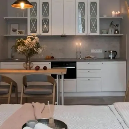 Apartment комфортная в центре, недалеко от моря
